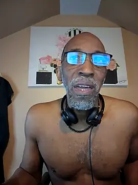 Lonelynudist59 live sex cam