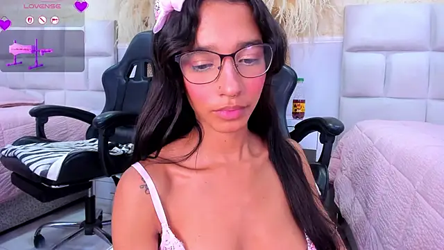 ScarletEvanss_ webcam