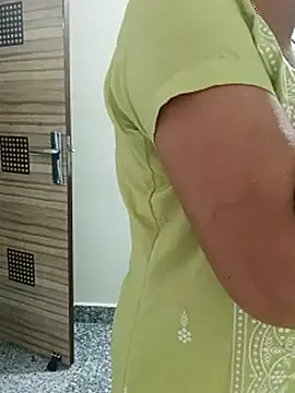 Webcam Model (Shanu_Shah)  is live.Free join now!