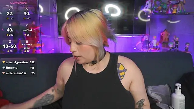 missa_motato - Missa_motato's free webcam - UK Sex Cams