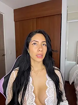 ArianaReynoldss webcam