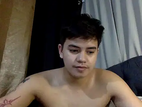 urbigcutienasio webcam