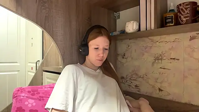 kiranice1 - KiraNice1's free webcam - UK Sex Cams