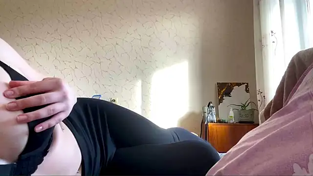 springsummers - SpringSummers's free webcam - UK Sex Cams