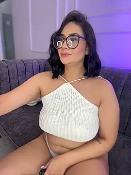 Webcam Model (GabriellaFerrer)  is live.Free join now!