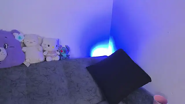 lucieangels - LucieAngels's free webcam - UK Sex Cams