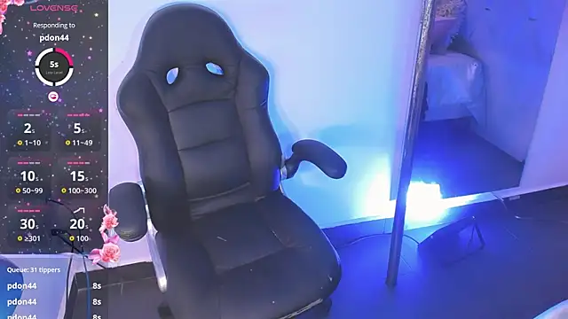 Preview Daniiela_Ember