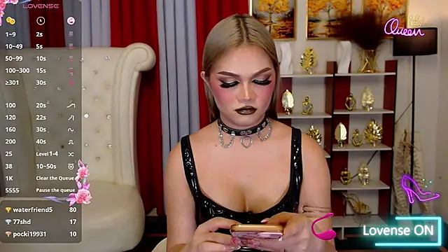 PrettyCockAthena webcam