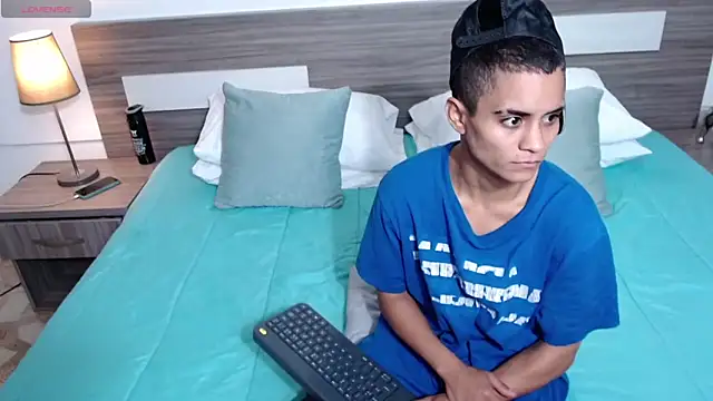 Liiamthompson webcam