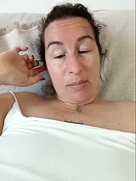 bichota85 live sex cam