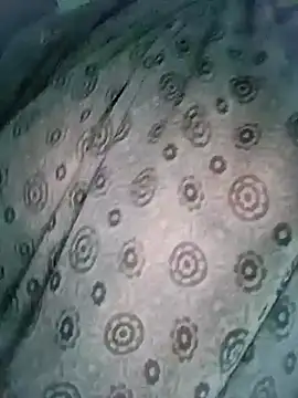 Webcam Model (Queen_chayna)  is live.Free join now!