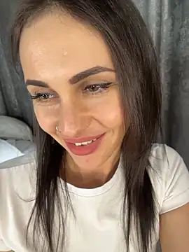 Flexira from StripChat is Freechat