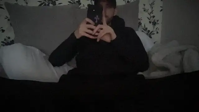 Big8inchUncutCock webcam