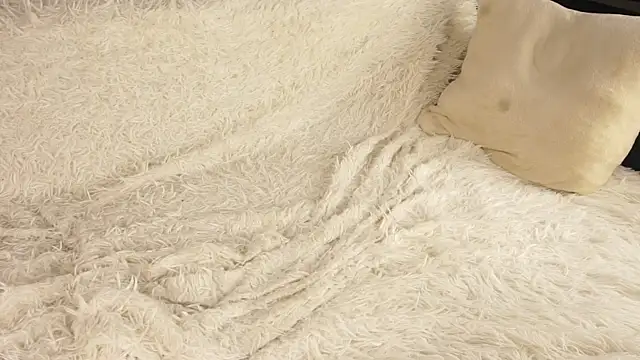 KourtneyRevira webcam