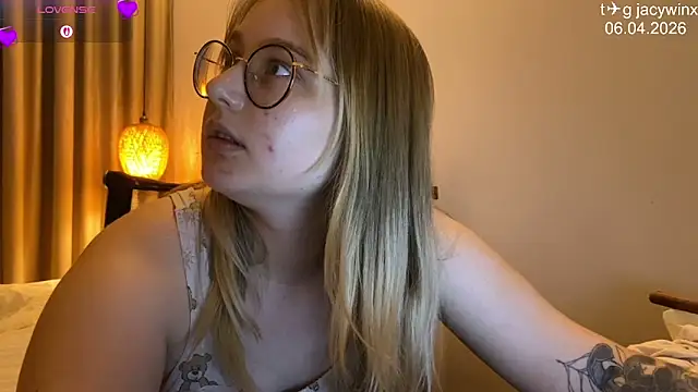 JacyWinslat webcam