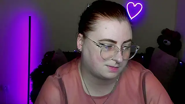 Alicia_love00 webcam