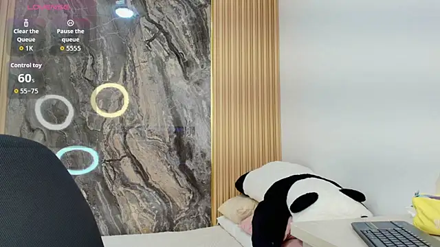 scarlett_lumi webcam