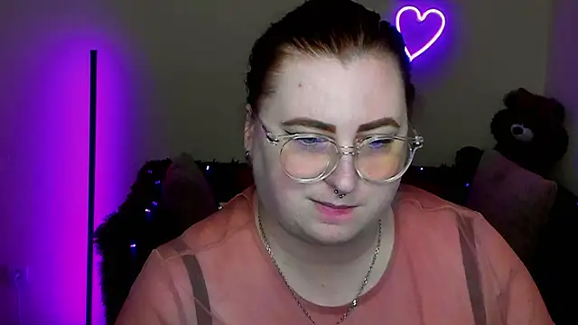 Alicia_love00 webcam