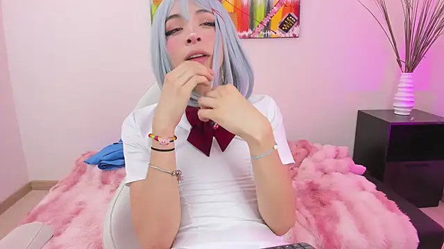 aliicewonderland_ - AliiceWonderland_'s free webcam - UK Sex Cams