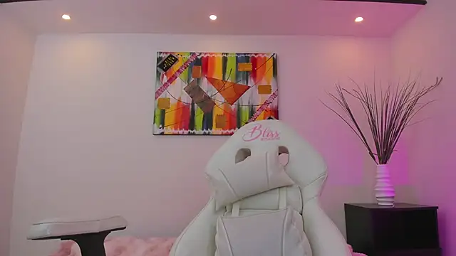 AliiceWonderland_ webcam