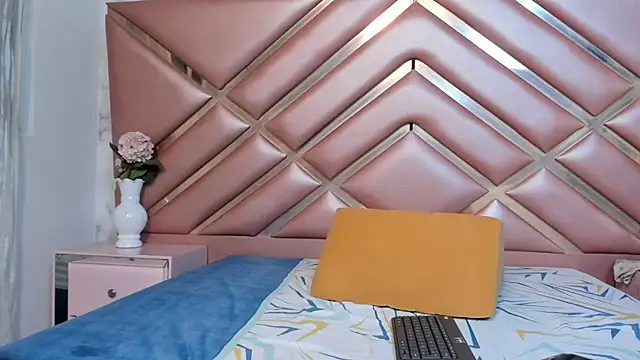 CharleneSmith webcam