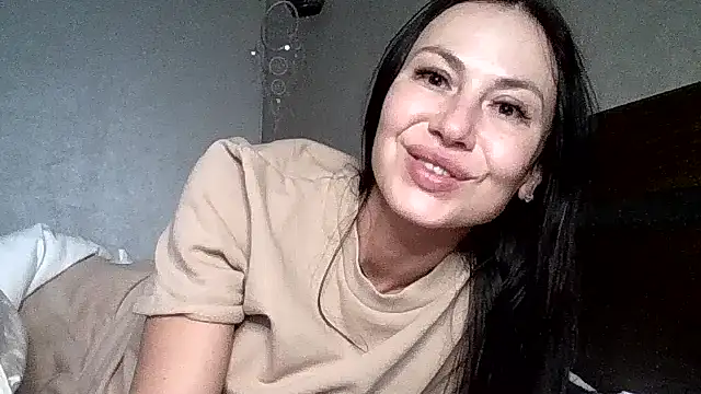 JulianaGold1 webcam