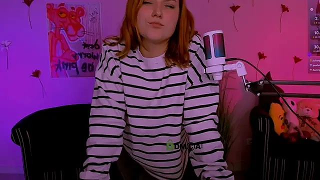 casey_meow_ webcam