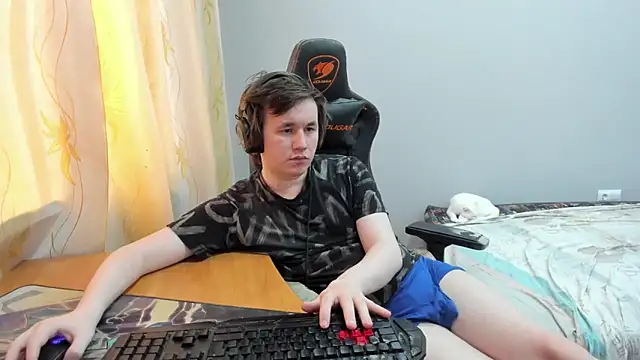 iliaskrislove webcam