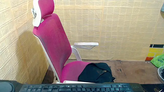 Preview of juicyfoxcock