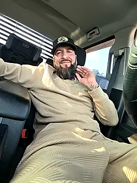 Beardedtattood live sex cam