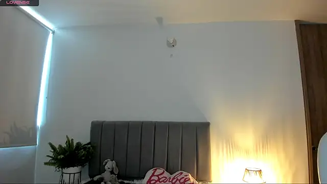 sophie_connors live sex cam