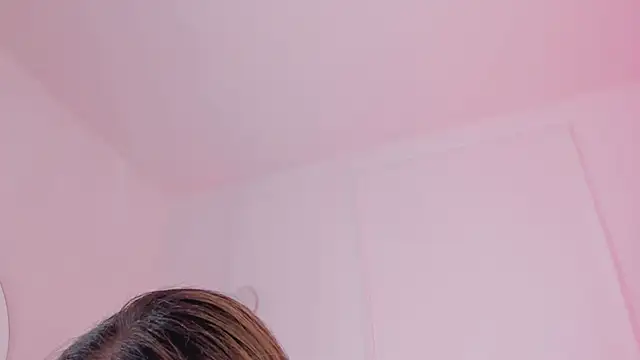 sarah-bonneth live sex cam