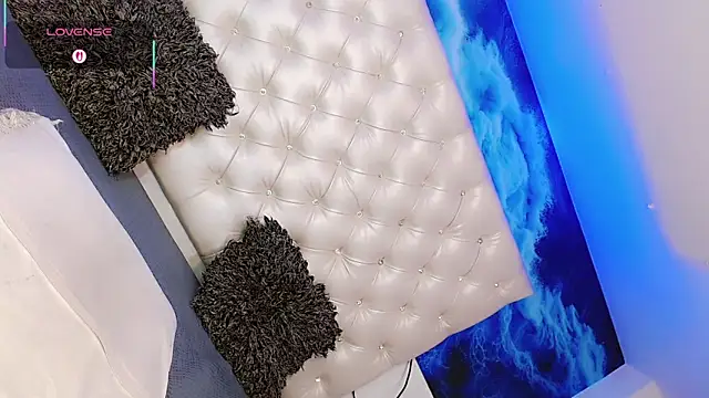 Milla_Star_'s live cam