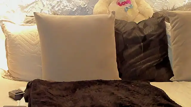 joselin_rouse webcam