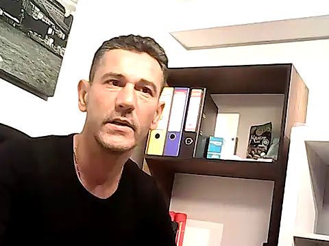 mastercharisma35 (Ask my age) - like ???