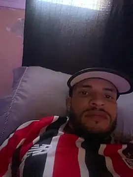 ErikMonstro_10 webcam