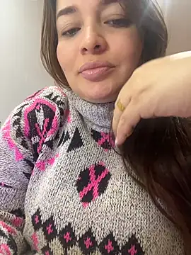 sarahreyess_11 webcam