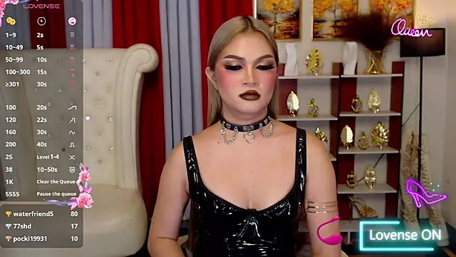 PrettyCockAthena webcam