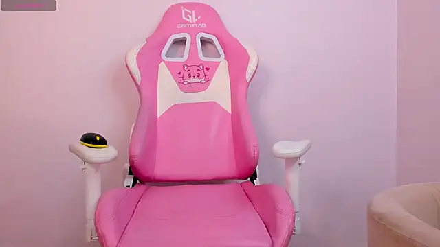 kittyhardfucks webcam