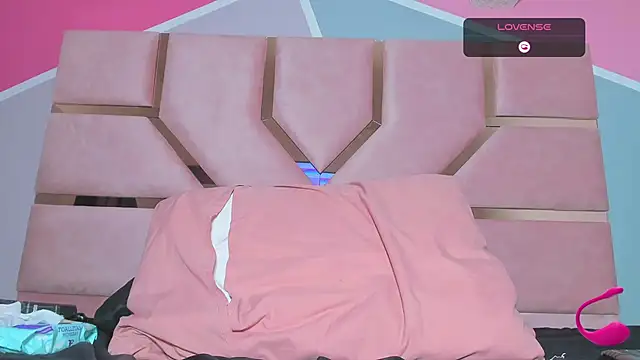 AngelineJolie webcam