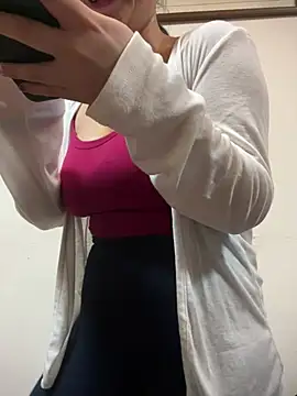 美女Yolanda9在线直播