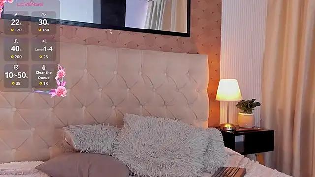 Natashablade__ webcam