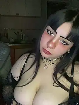 ugly_shinii99 webcam