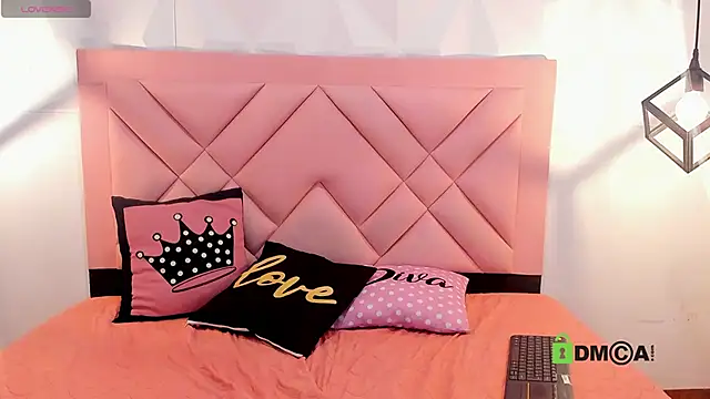 DarkBunny_Doll webcam