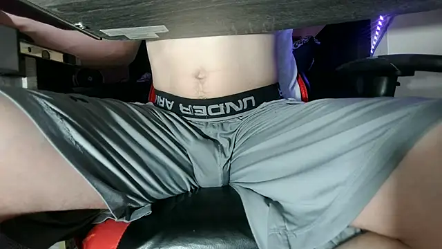 dick_and_muscles (G young) - Cum at gaol or in pvt