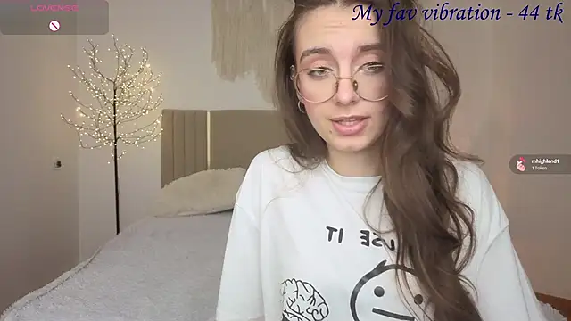 Real_cutie1 - Live Cam