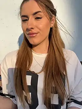 AriaAdda live sex cam