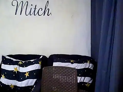 sexymitchyx24 webcam