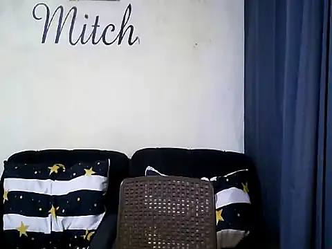 sexymitchyx24 webcam