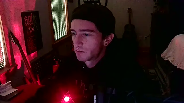 LEVIATHANX666 webcam